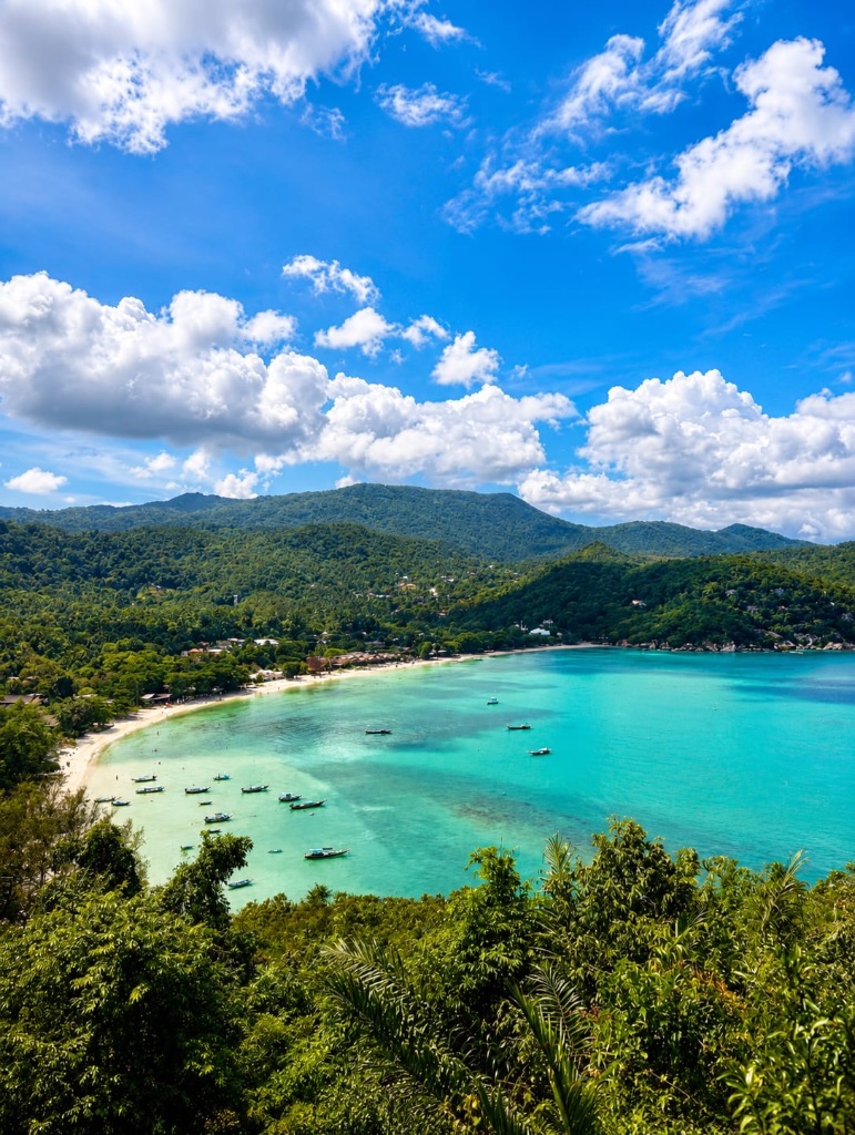 Viewpoint over Thong Nai Pan bay